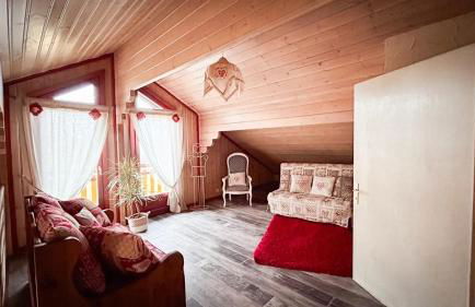 Chalet familial à Vagney + Jardin et Terrain de Bowling - Foto 4