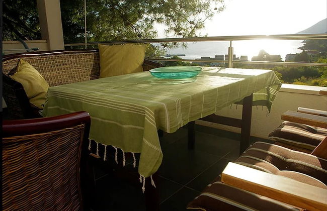 Olive-sunset Haven in Zuljana - Foto 1