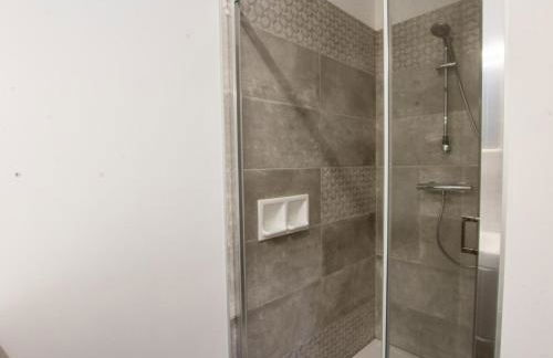 Séjour au cœur de la Dordogne avec piscine et terrasse - FR-1-616-260 - Foto 6