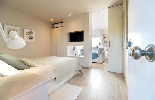 Ocean view apartment renovated - Photo 16