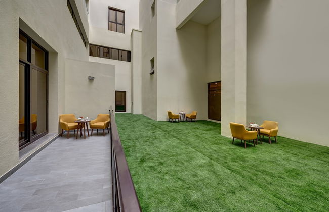 Abar Hotel Apartments - Photo 44