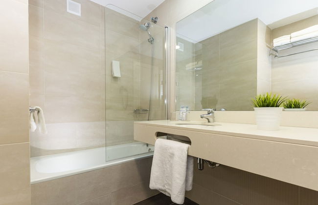 Acacias Apartamentos Salou - Foto 17