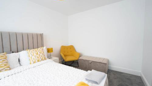 Entire Modern Home with Private Parking for 6/8 Persons - Foto 2