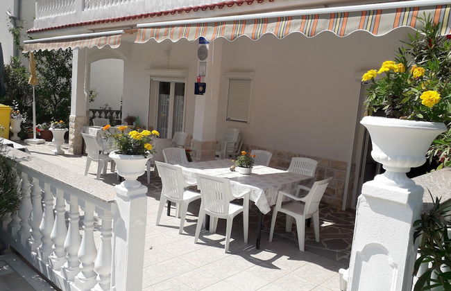 Holiday House Perkic mm - Photo 16