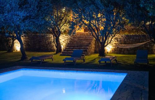 Quiet Villa near Split, Heated Pool, View, Nature - Foto 42