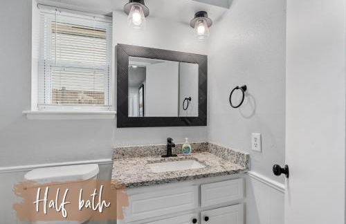 Spacious 8BR Modern Retreat Pool Table RV - Foto 56