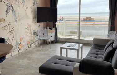 Les pieds dans le sable - Foto 1