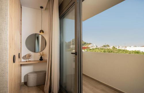 Cantouni Villa, Luxury 5BR Retreat with Pool & Jacuzzi Near Town by Villa Mana Gers - Photo 57