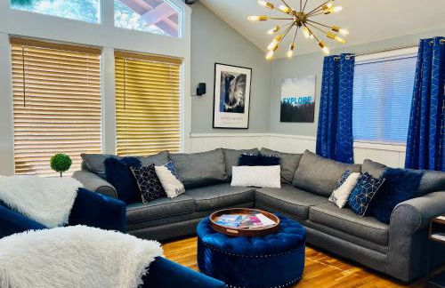 Contemporary Magic Mountain Chalet Close to Skiing, Hiking, Fun - Foto 5