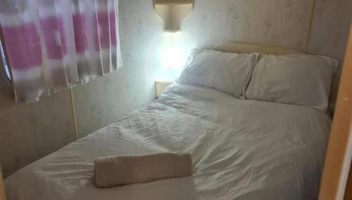 Cozy Cardiff Cabin Retreat Sleeps 6 by Aimee - Foto 3