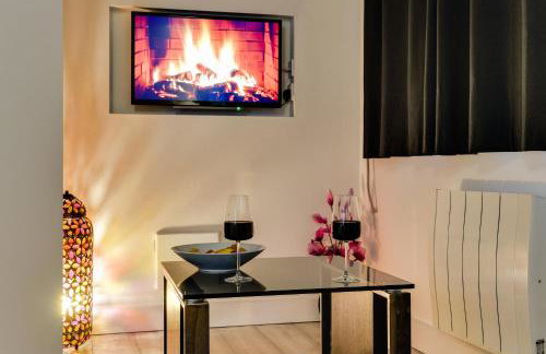 1 Bedroom Swinley Apartment l Free Parking l Wigan Royal Infirmary l Haigh Hall l Central Location - Foto 6