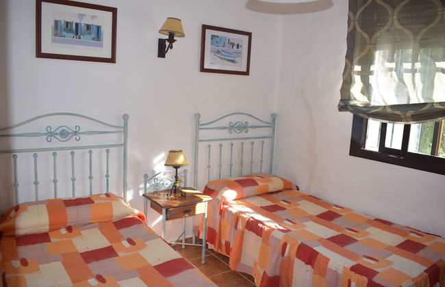 Villa Esterlicia by Fontanilla Del Mar Holidays Rentals - Photo 3