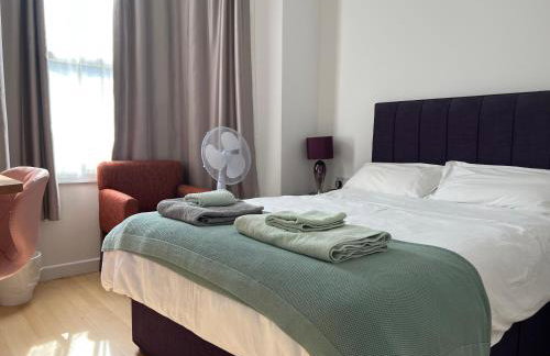 300m to Fitzwilliam museum 3 en-suites double bedroom Victoria house - Foto 14