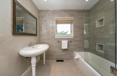 The Oxbow House - Designer 3BD/2BA Home - Foto 13