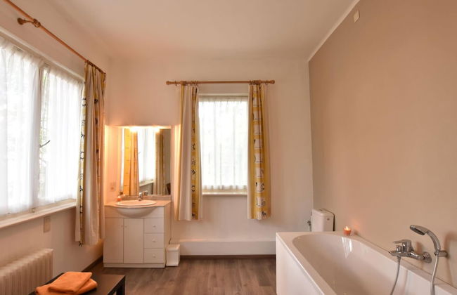 Former Hotel in the Centre and Near the Beach in Panne - Foto 22