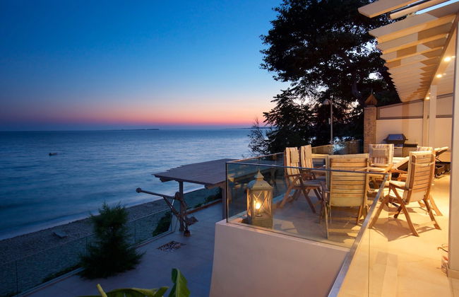 Infinity Beach House - Foto 1