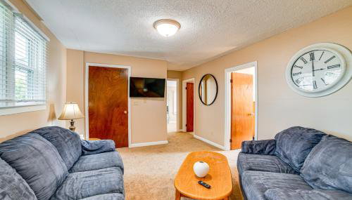 Less Than 2 Mi to SUNY Cortland Unit with Private Parking - Foto 4