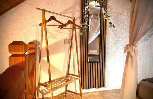 Stay by Home Deluxe Apartment WiFi-PS4-TV-Loft-Bath-Kitchen - Foto 37