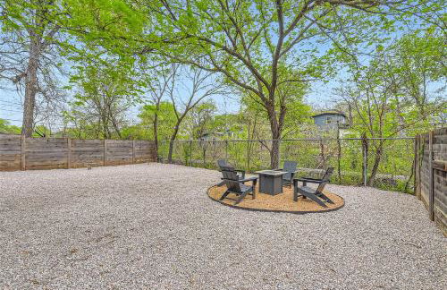 Off the hook in Austin with Chic 2BR Retreat plus Firepit - Foto 27