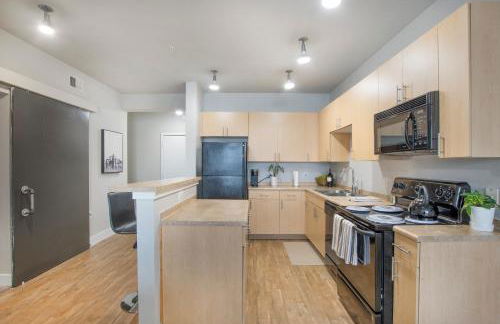 Cowtown 1 bedroom Downtown FTW - Photo 17