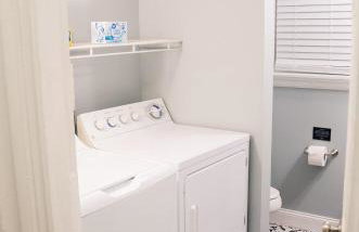 Classic Hilltop 3br home on Eastern ready for you! - Foto 24