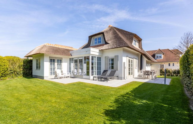 Villa in Domburg Near North Sea Beach - Photo 1