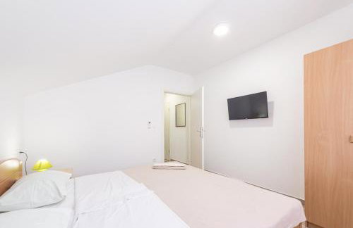 Apartments Vukelic - Photo 46