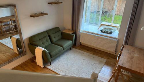 Entire House with Garden and Office - Foto 1