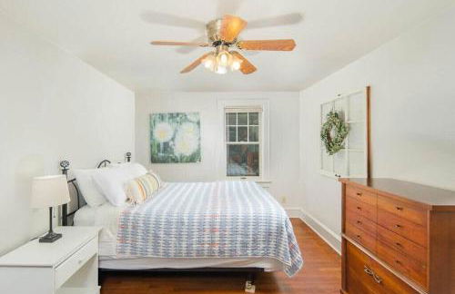 Family Brick House Charm - 4 br 3 bath - Foto 9