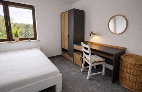 Ferienhaus ,,Pier 7" am See - 2 Wohnungen mit Garten für bis zu 11 Personen, einzeln oder zusammen buchbar - Foto 15