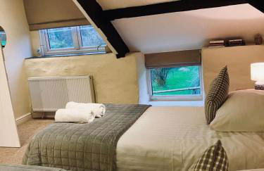 Courtyard Cottage with hot tub and walled garden - Foto 18