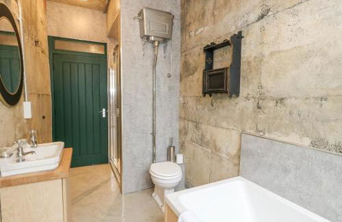 Standby Generator Bunker - Photo 40