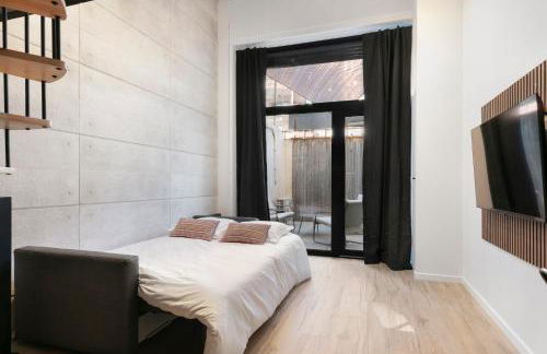 Loft Industriel avec Terrasse et Filet Suspendu à Nice Cimiez - Foto 17