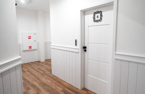 La Familia TYBURA - Foto 16