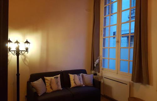 Séjour de charme au cœur de Tours avec extérieur - Foto 4