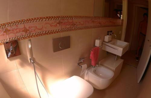 Ustica Mari e Carlo Contrada Ogliastrello - Foto 45