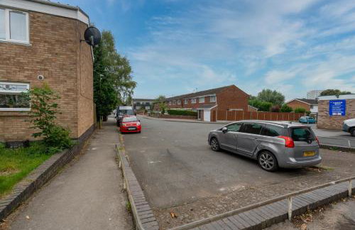 A Charming 3 Bed home next to NEC and Birmingham International Airport - Foto 34