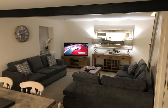 Camerton Inn Cottage - Photo 27