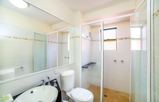 Crest Apartments Byron Bay - Photo 18