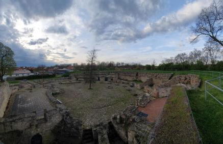 Ferienwohnungen Thon an der Schloßruine - Foto 33