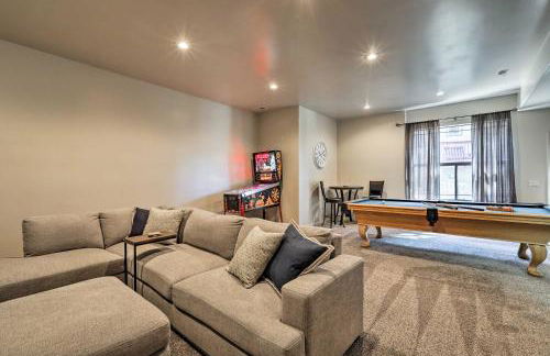 Spacious Flagstaff Home with Fire Pit and Game Room! - Foto 12