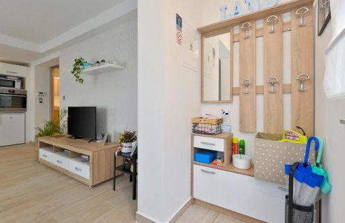 Gorgeous Home In Cresnjevec, Tuhelj - Foto 24