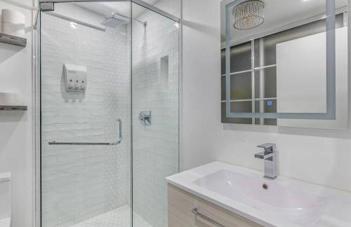 4BR Spectacular Harbor View Modern Home 5min Zoo - Foto 29