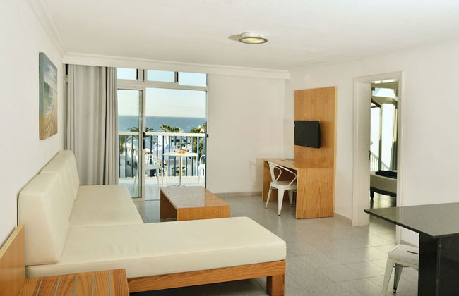 Ereza Apartamentos Los Hibiscos - Adults Only - Photo 1