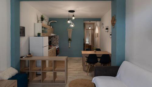 Kiki's House - Photo 2
