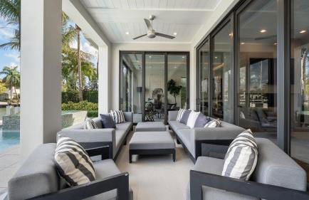 Waterfront Luxury Estate with Private Dock Lighthouse Point - Foto 3