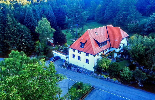 Elegante Ferienwohnung mit Aussenpool Schwarzwald - Foto 29