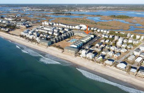 Carolina Waves - Oceanfront Relaxation and Poolside Fun in Surf City! - Foto 49
