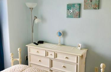 Robin's Nest - Photo 10