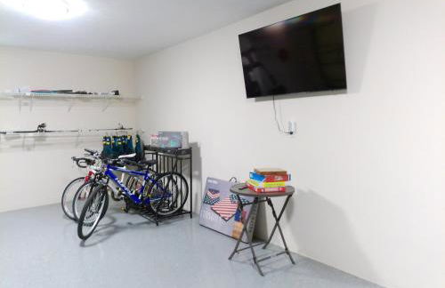 Villa Varona Resort, Heated Pool, Ping-Pong, Pool Table, Fire Pit and Pergola - Foto 77